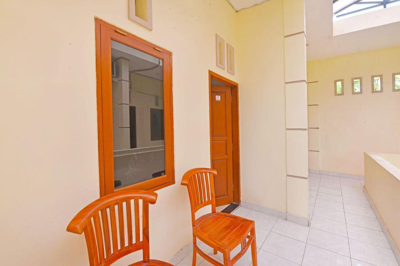 Oyo 91445 Sandat Guest House Ντενπασάρ Εξωτερικό φωτογραφία
