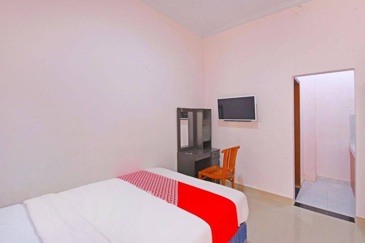 Oyo 91445 Sandat Guest House Ντενπασάρ Εξωτερικό φωτογραφία